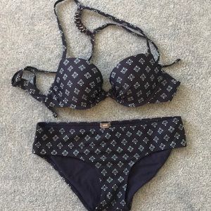 New Aerie Bikini Set